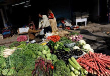 INDIA-FOOD-INFLATION-FILES