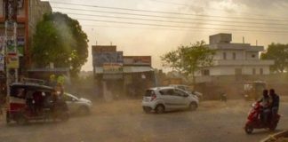 Mathura dust storm weather
